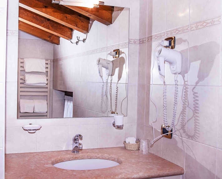 9 bagno camera 2 piano
